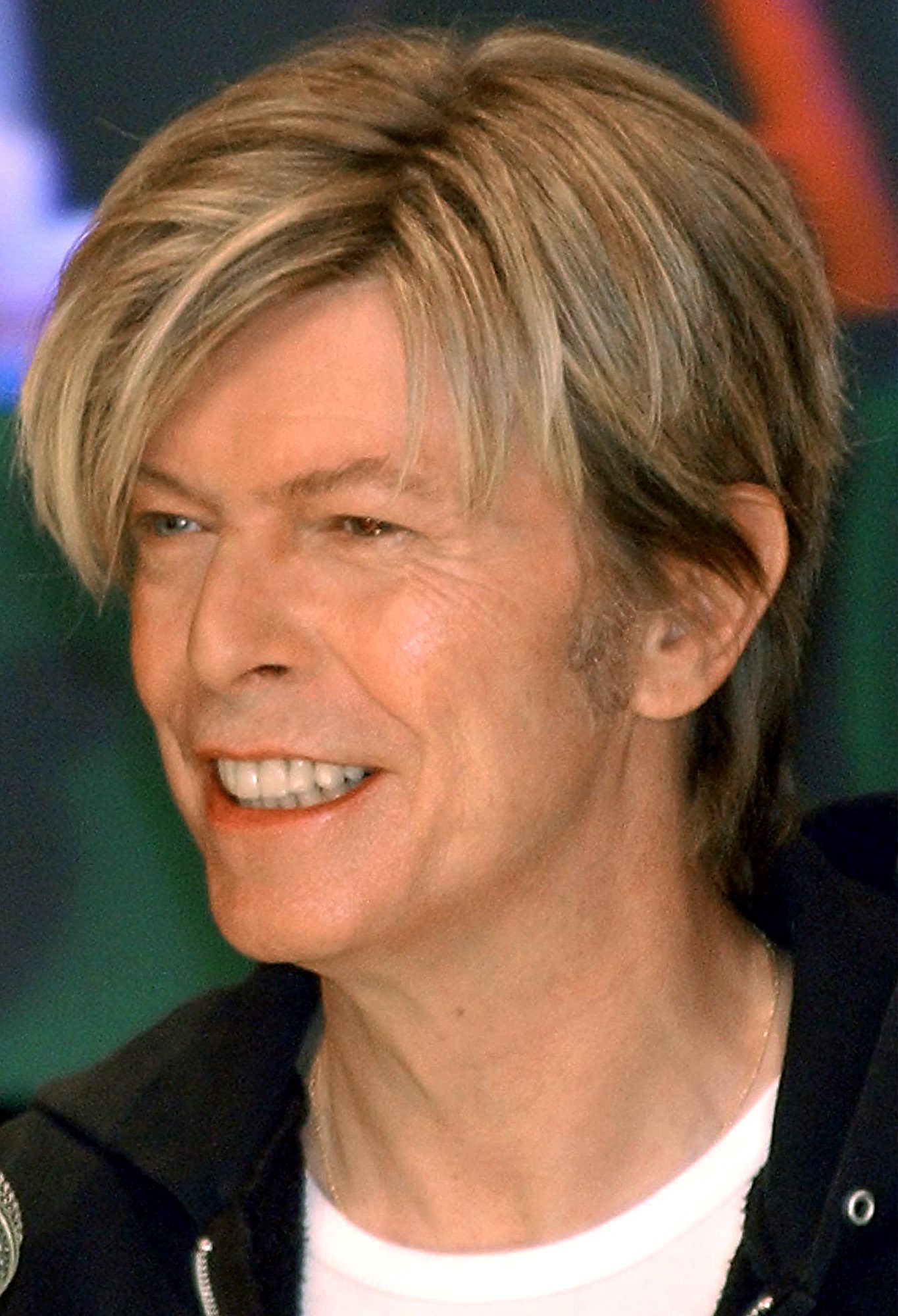 År: 2004 År: 2004