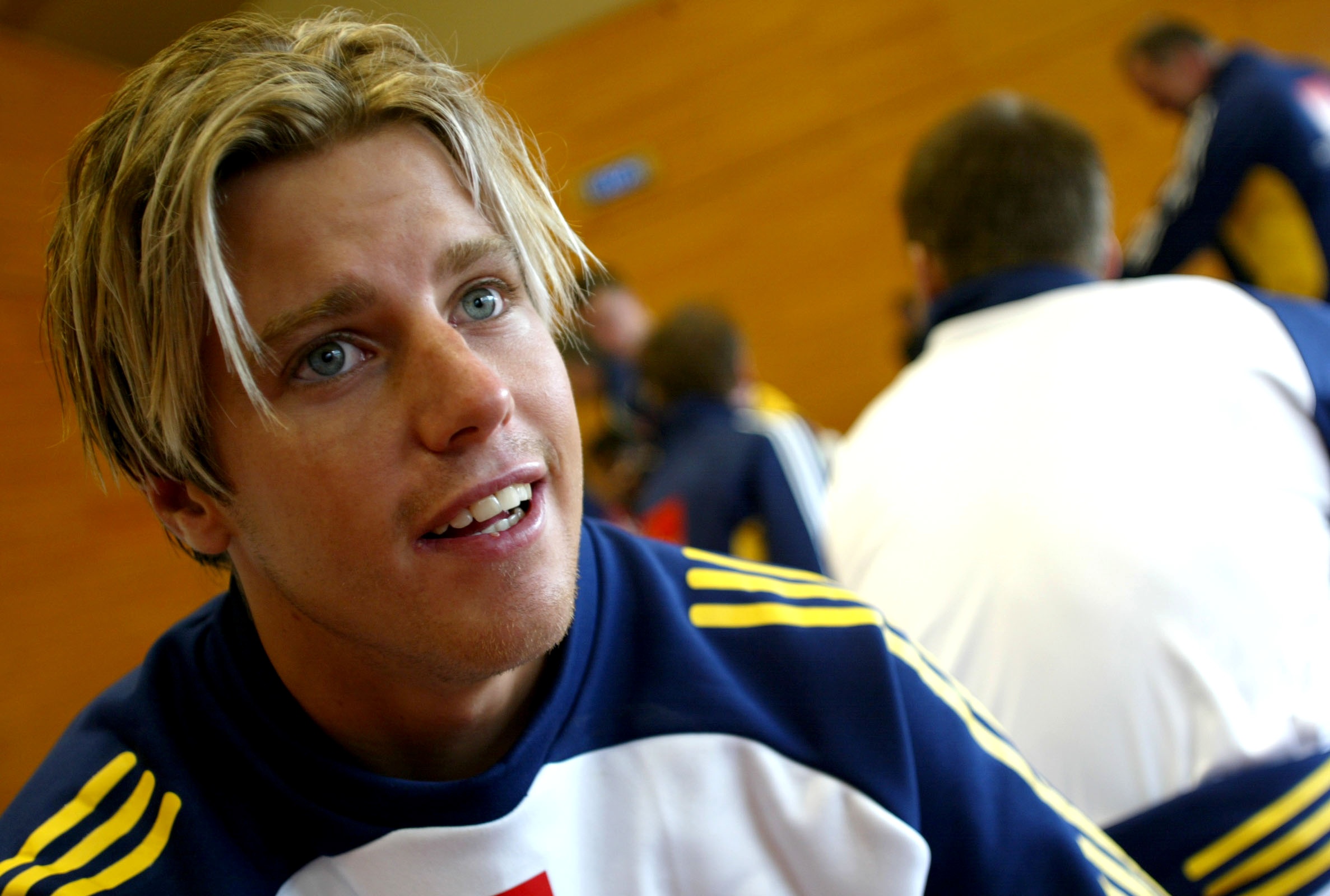 Pontus Farnerud, som har spelat 11 landskamper för Sverige, är den ende som tror på svensk förlust med 2–3.