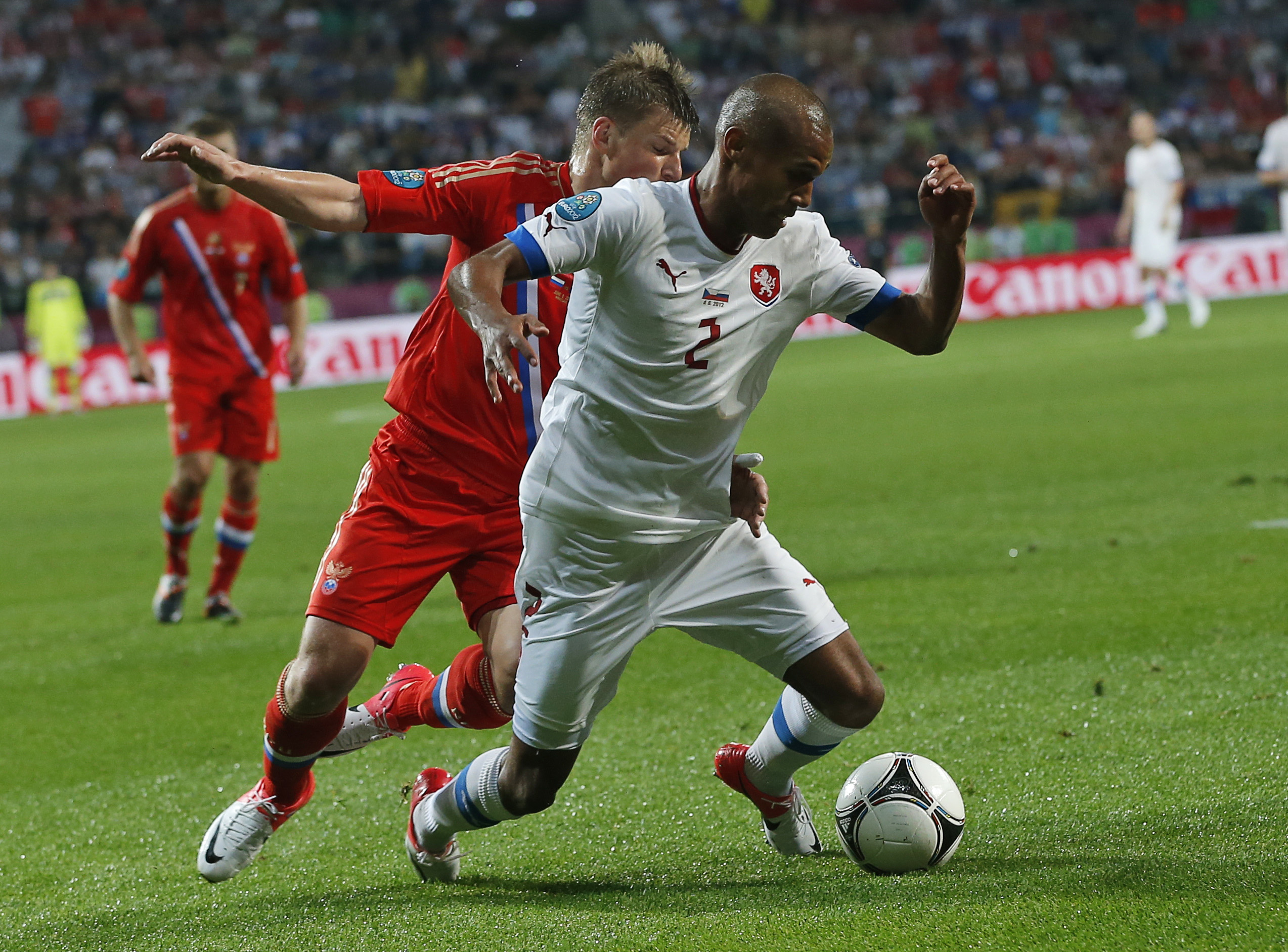 Kvartsfinalerna inleds med Tjeckien mot Portugal - Theodor Gebre Selassie har imponerat stort. Kvartsfinalerna inleds med Tjeckien mot Portugal - Theodor Gebre Selassie har imponerat stort.
