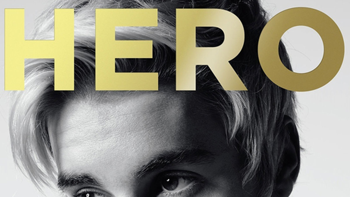 Justin Bieber pryder omslaget till Hero. 