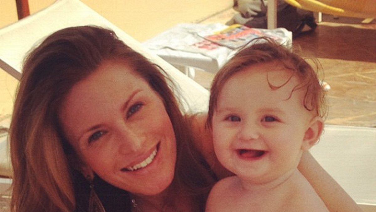 Caolina Gynning är just nu i Jordanien tillsammans med sin dotter Alicia. 
