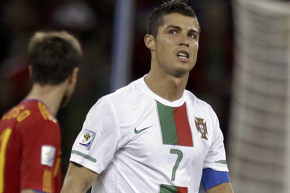 Det gick inte så bra för Ronaldos Portugal, som åkte ut redan i åttondelsfinalen mot Spanien.