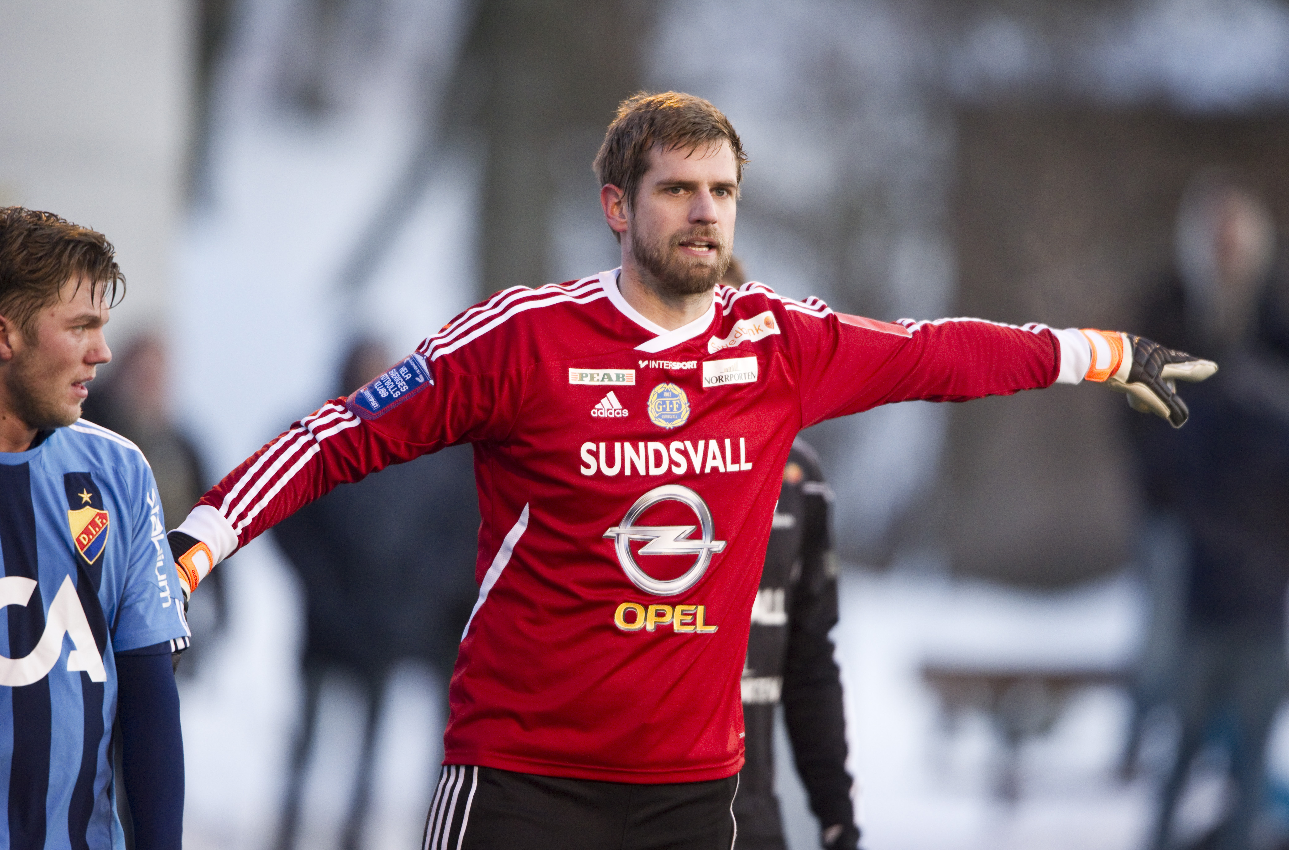 1. Oscar Berglund, målvakt. Betyg: 2/5. Värvades in som ersättare till långtidsskadade Tommy Naurin. Bra i luftdueller tack vare sig längd och räckvidd. Men likt många andra i Sundsvall saknar har rutin från allsvenskan. 1. Oscar Berglund, målvakt. Betyg: 2/5. Värvades in som ersättare till långtidsskadade Tommy Naurin. Bra i luftdueller tack vare sig längd och räckvidd. Men likt många andra i Sundsvall saknar har rutin från allsvenskan.