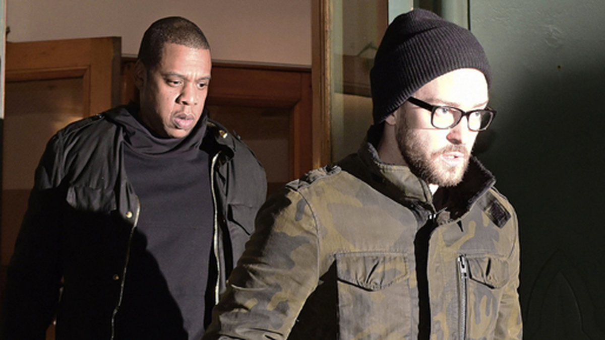 Jay-Z och Justin Timberlake har hälsat på hemma hos Taylor Swift i New York. 