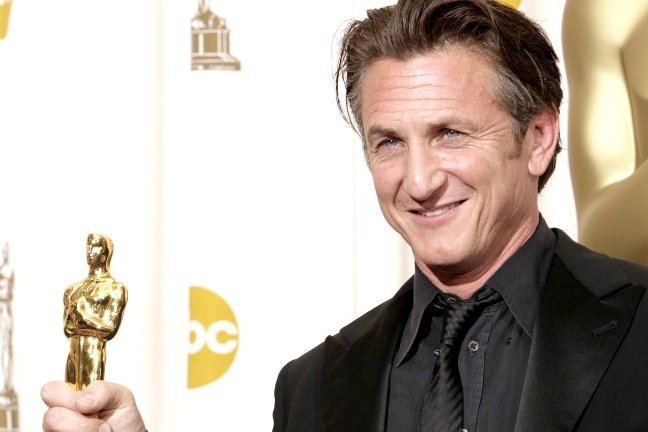 2004 Vann Sean Penn för rollen som Jimmy Markum i Mystic River. 2004 Vann Sean Penn för rollen som Jimmy Markum i Mystic River.