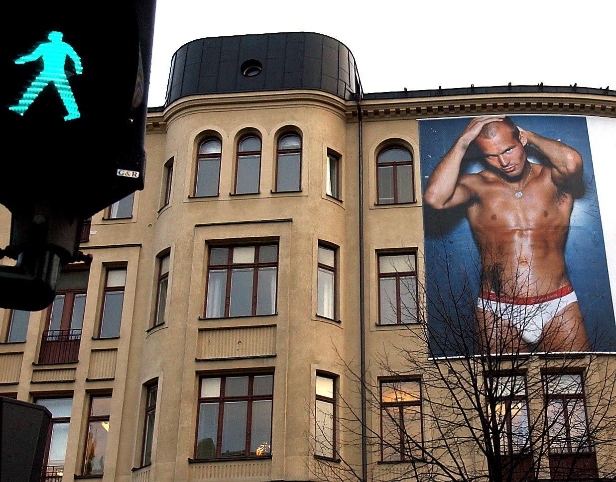"Sveriges Beckham" var kalsongmodell för Calvin Klein. "Sveriges Beckham" var kalsongmodell för Calvin Klein.
