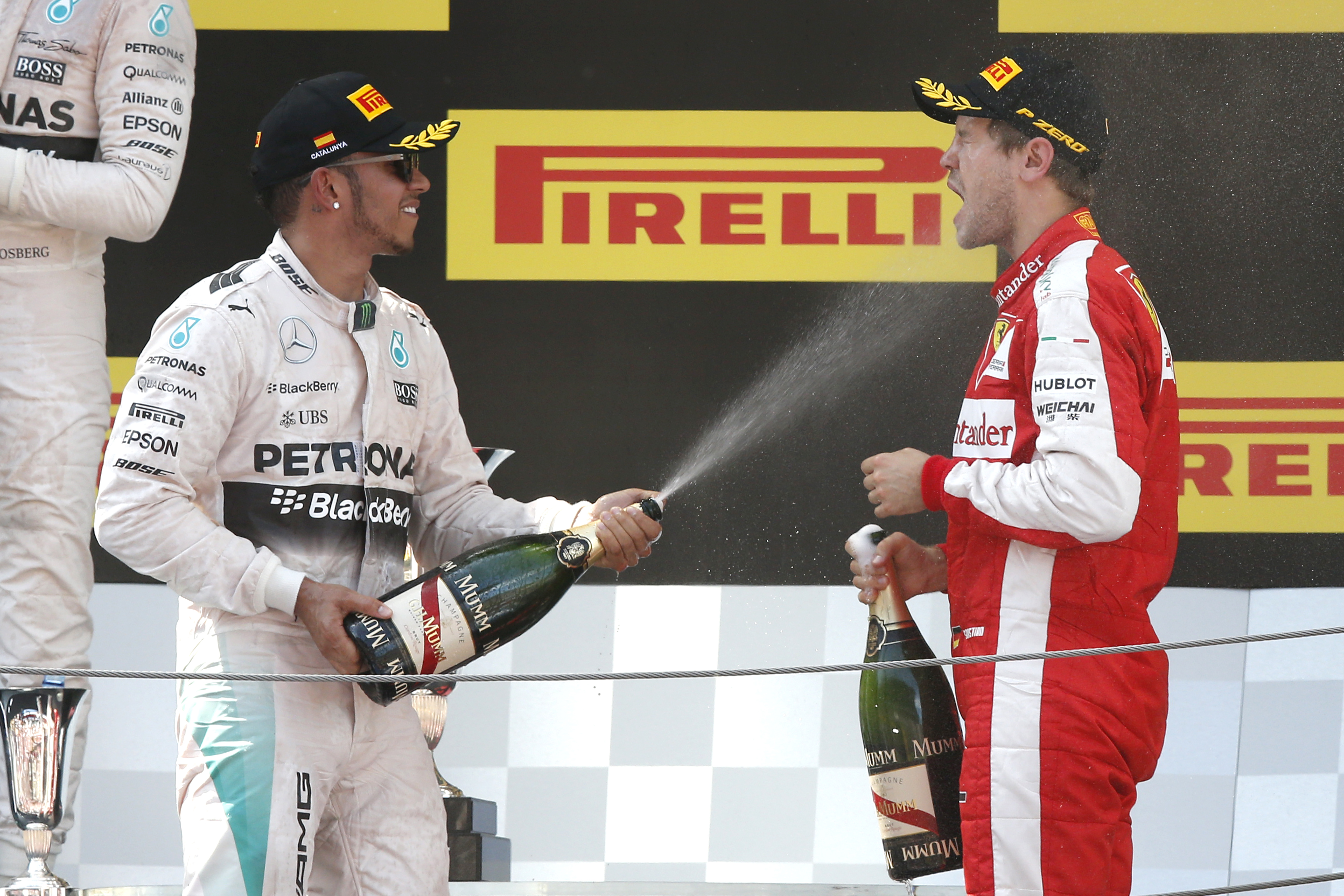15. Lewis Hamilton: 322 miljoner kronor. 15. Lewis Hamilton: 322 miljoner kronor.
