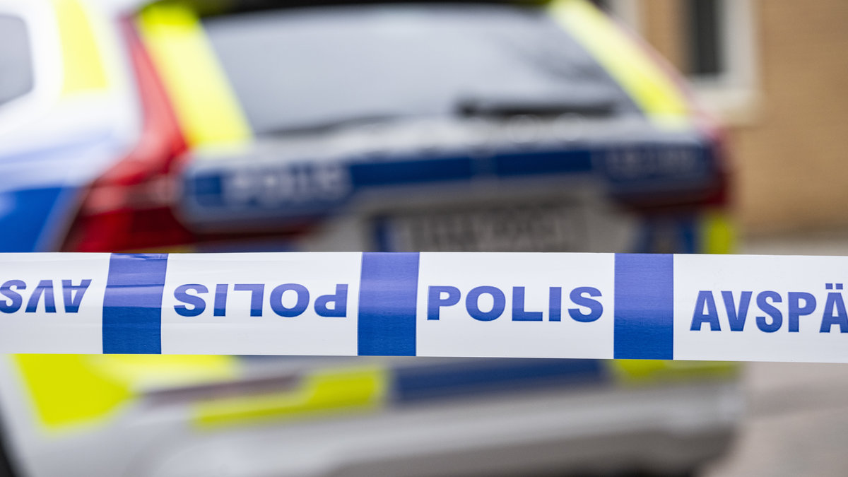 En kvinna har avlidit i Lindesbergs kommun, uppger Nerikes Allehanda.