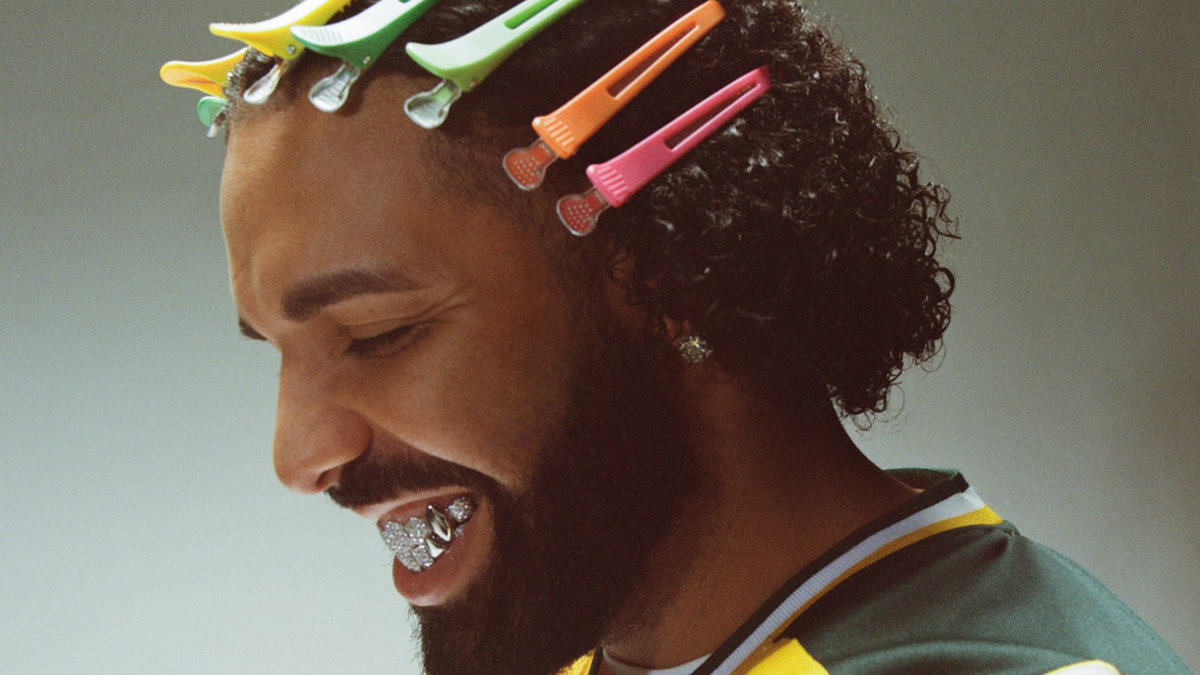 Rapparen Drake släpper sitt åttonde album 'For all the dogs' och tar paus för att ta hand som sina magproblem. Pressbild.