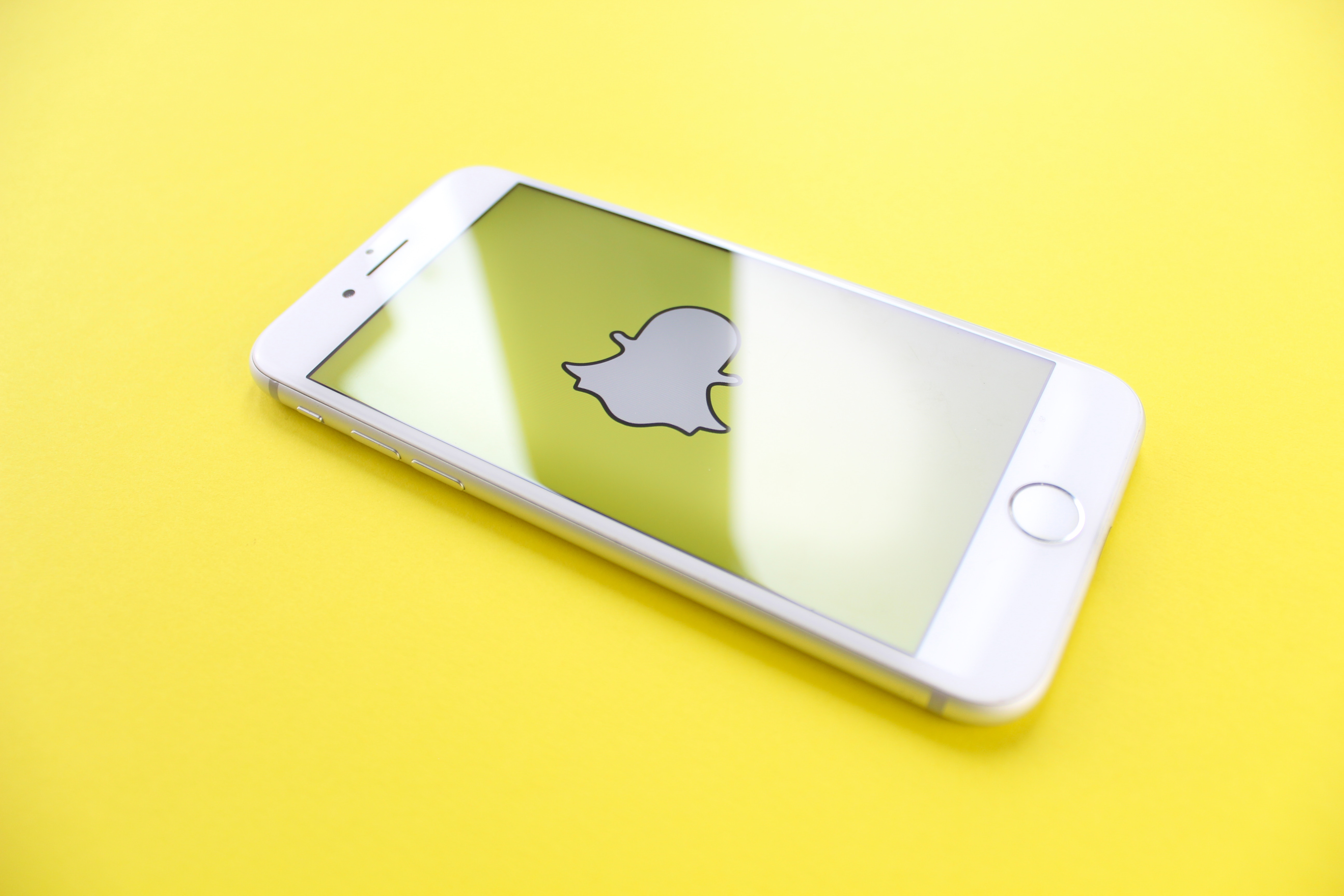 Snapchat Dysmorphia är en form av besatthet för ens utseende. Snapchat Dysmorphia är en form av besatthet för ens utseende.