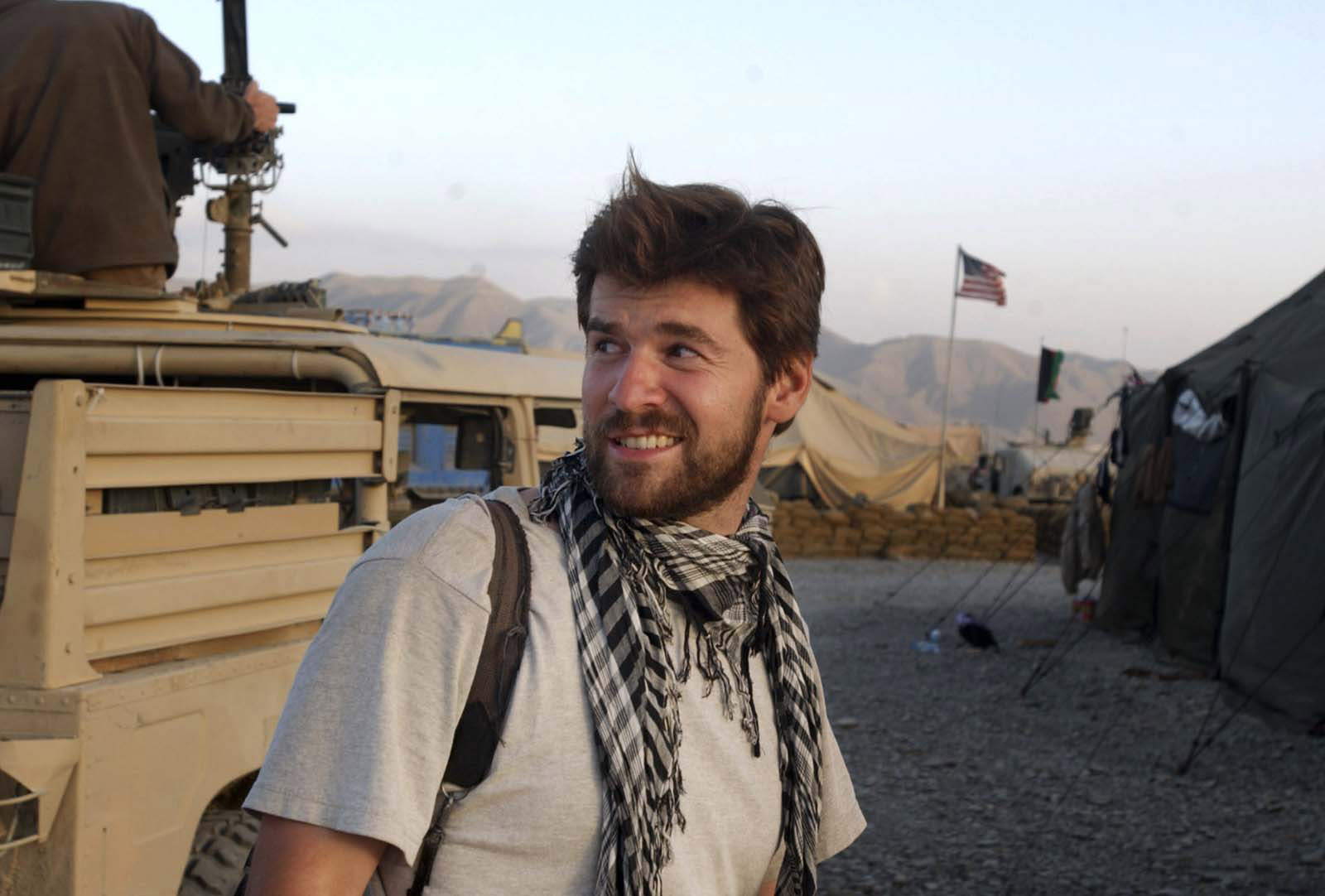 Chris Hondros i Afghanistan. Den prisbelönade fotografen blev 41 år.