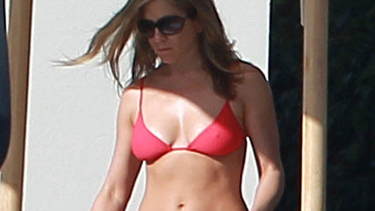 Jennifer Aniston tränar hårt för att komma i så fin form. 