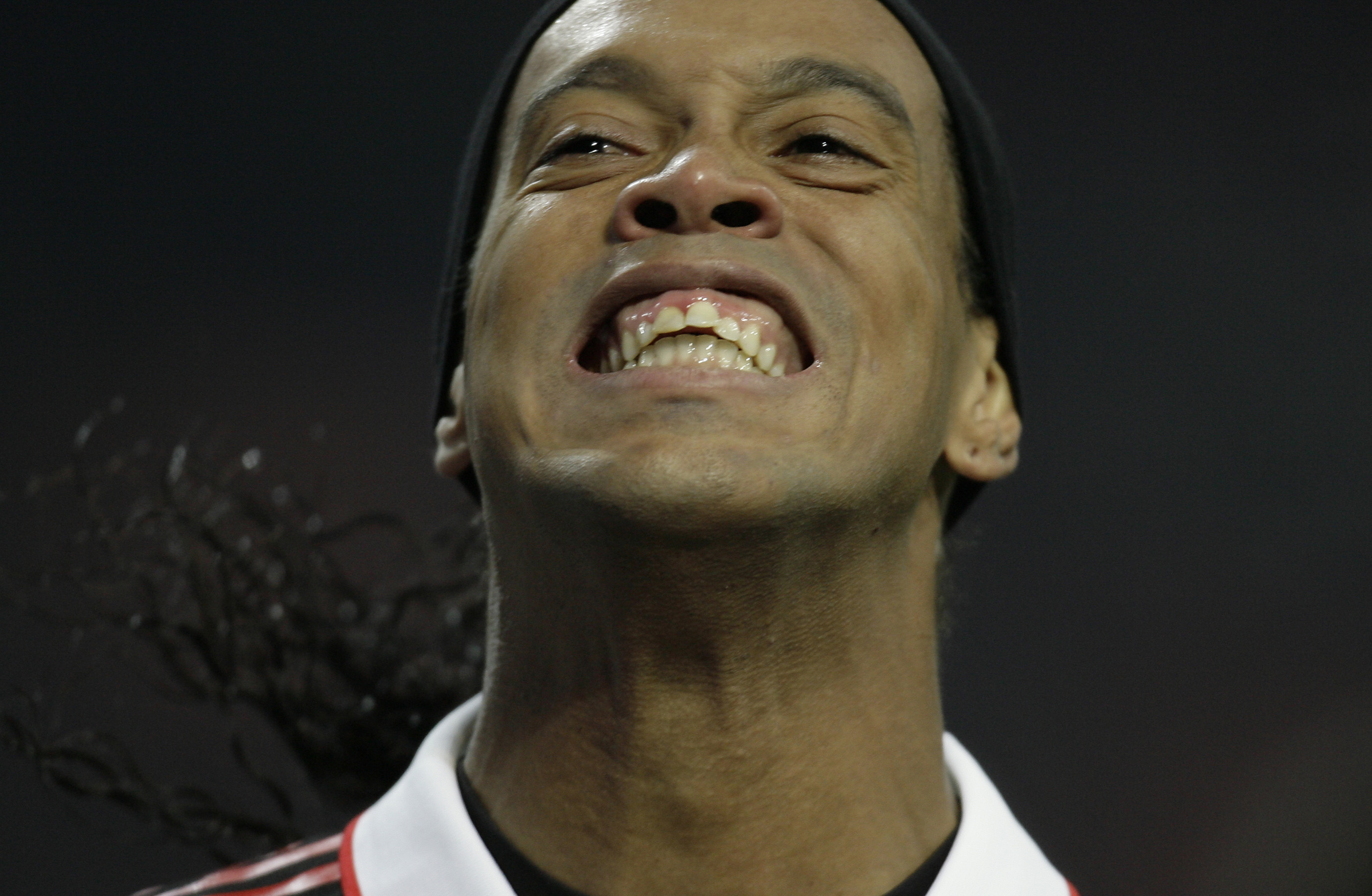 Ronaldinho, Champions League, Wayne Rooney, milan, Manchester United