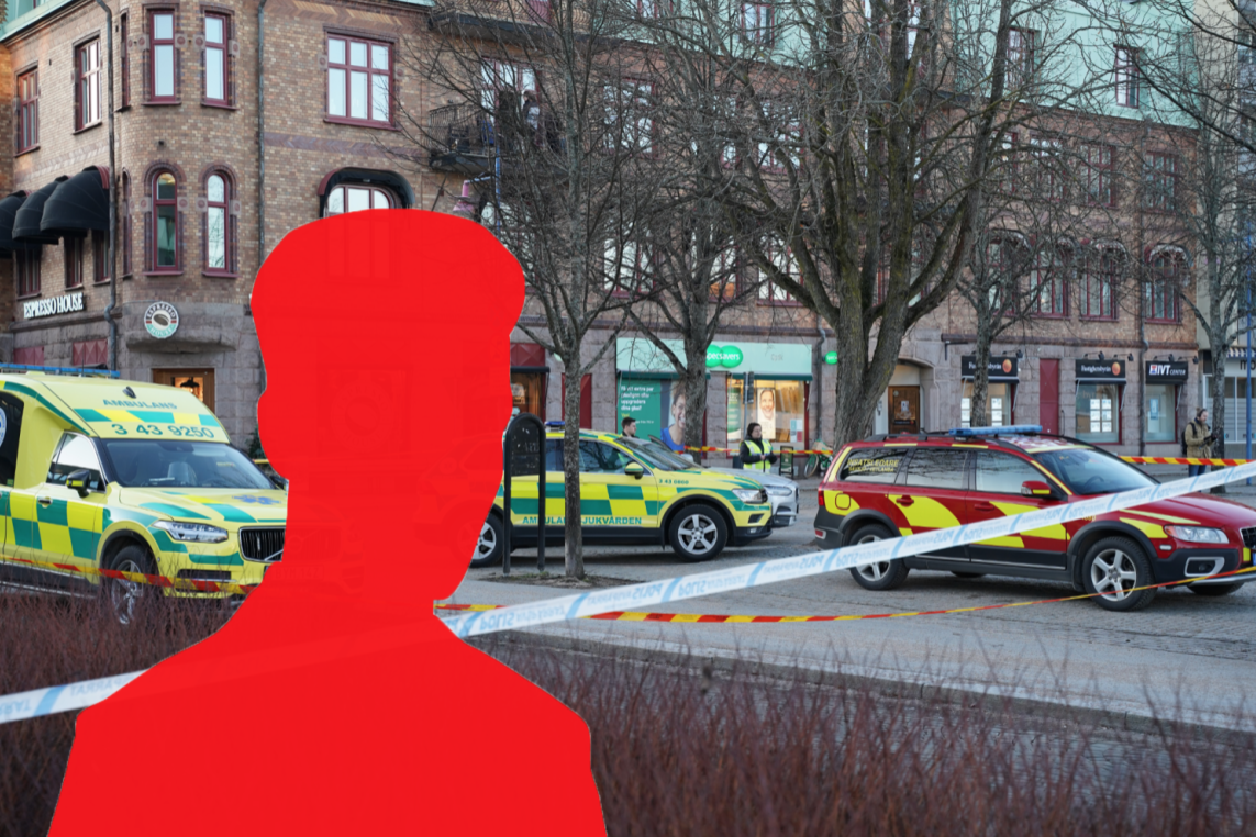 Ambulanser på platsen för attacken i Vetlanda. Genrebild på skugga.