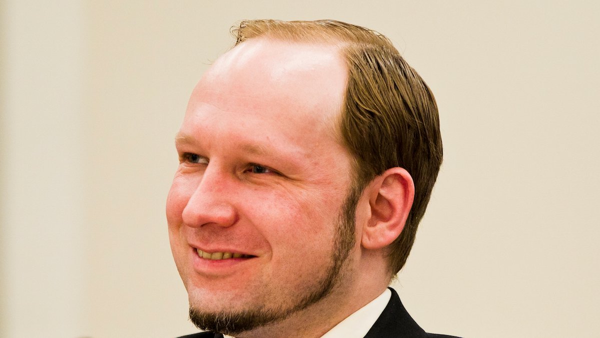 Breivik är nu beredd att be om ursäkt. 