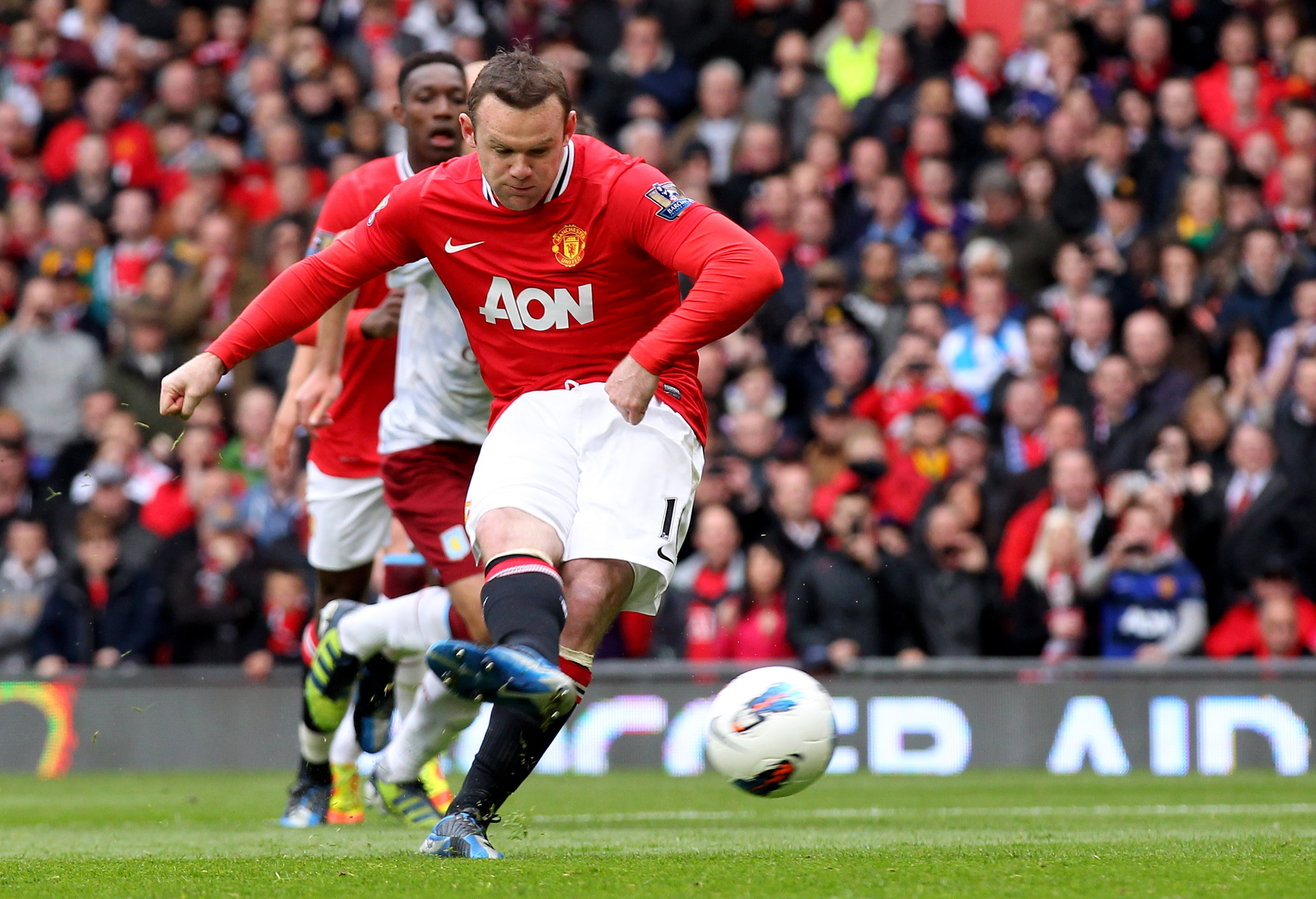 ...Wayne Rooney (Manchester United)... ...Wayne Rooney (Manchester United)...