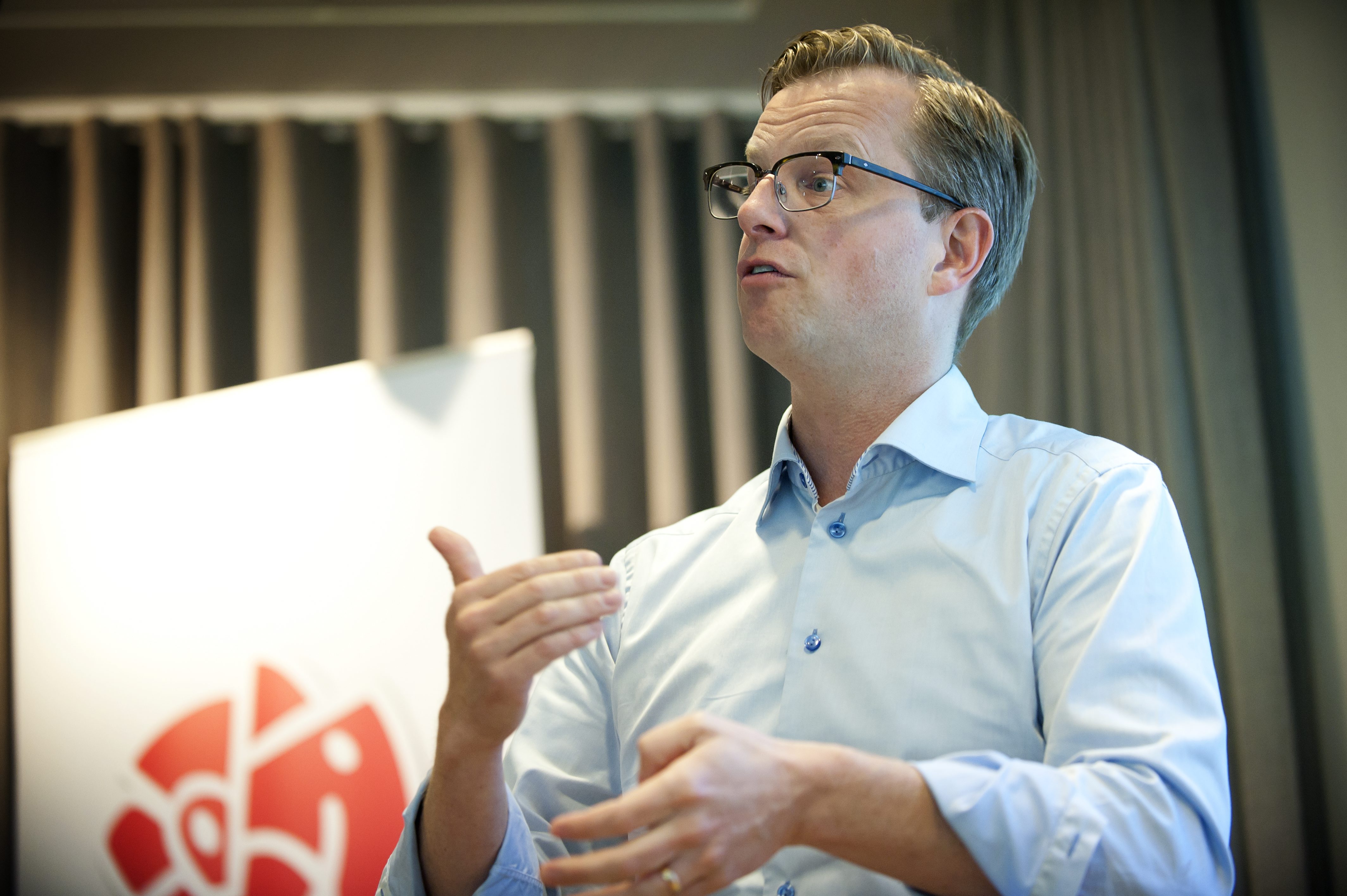Mikael Damberg (S), näringsminister. Mikael Damberg (S), näringsminister.