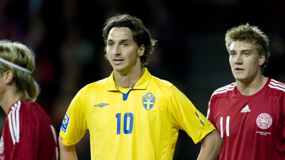 Både Zlatan och Niclas Bendtner har varit med om kontroversiella festkvällar - på väldigt olika nivå dock.
