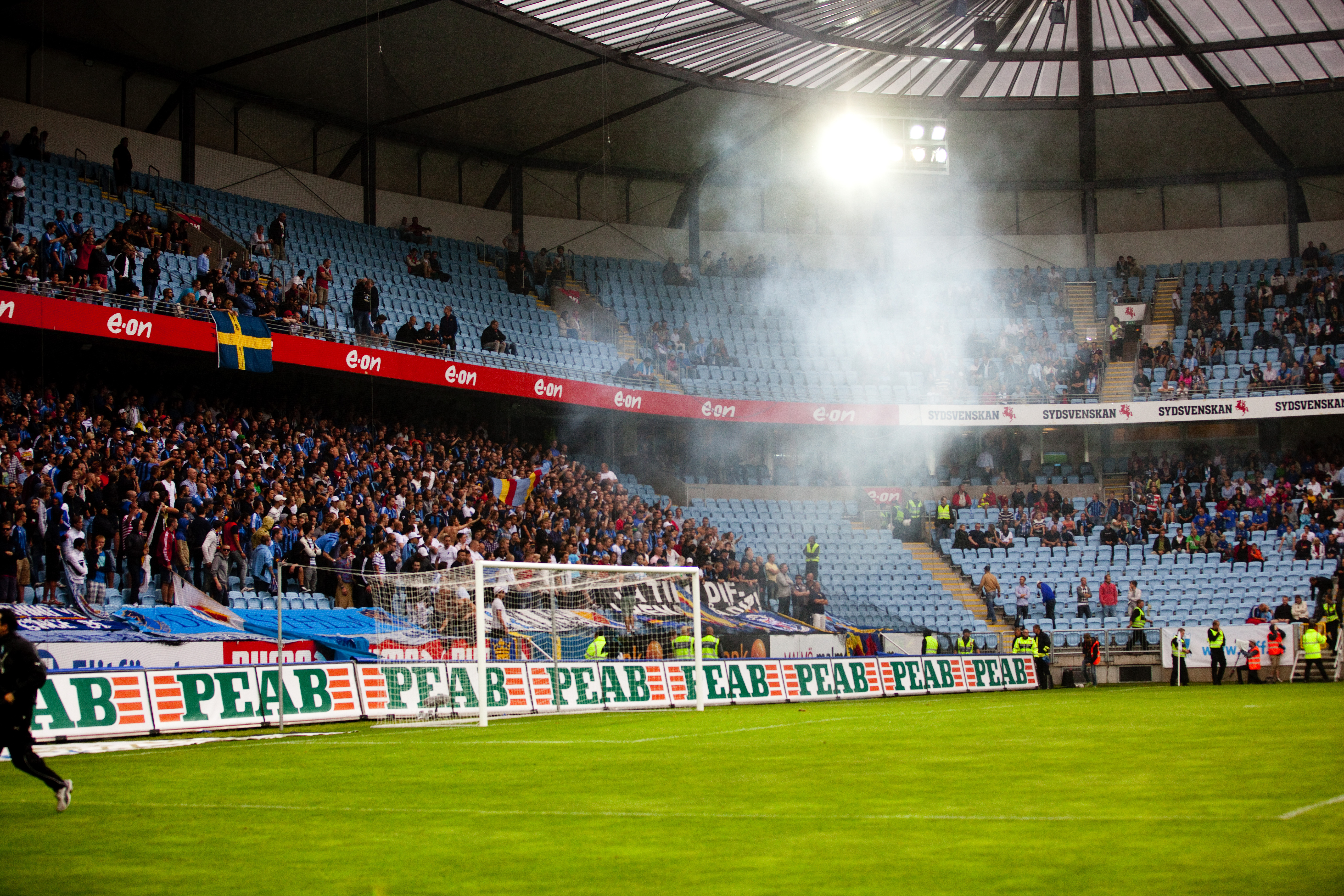 Pyroteknik, Malmö FF, Allsvenskan, Buss, Järnkaminerna, Djurgården IF