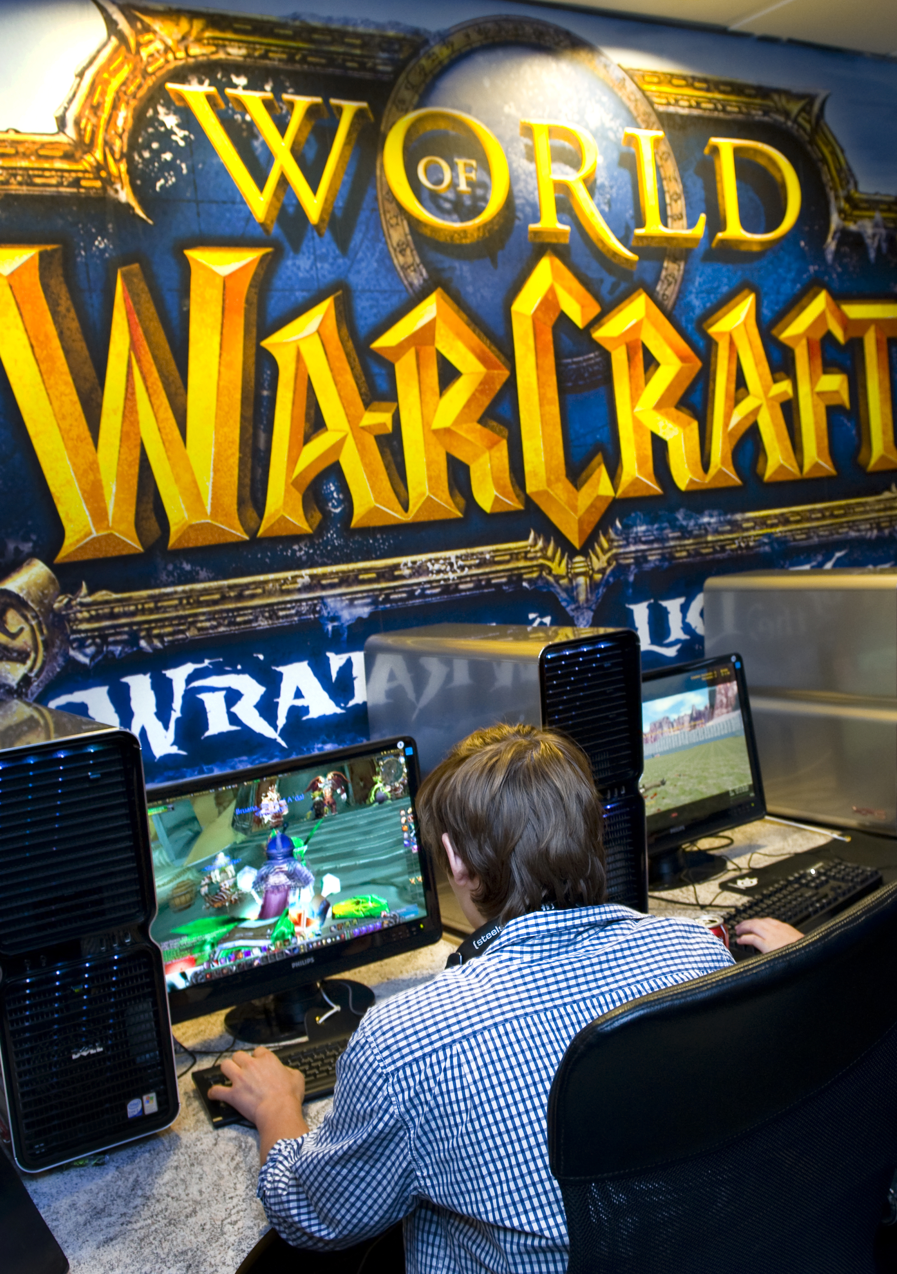 World of Warcraft ska också ha infiltrerats. 