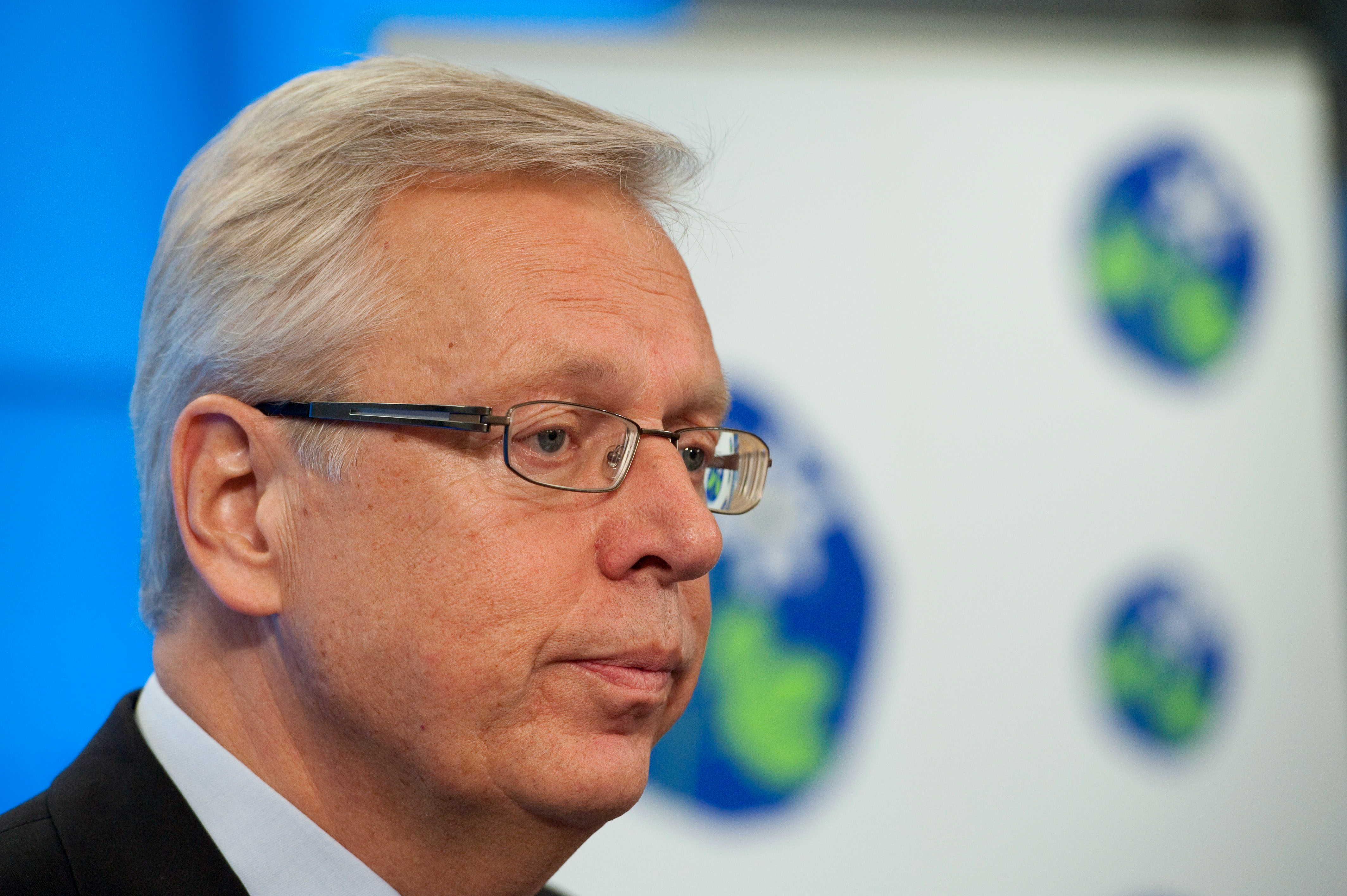 Mats Odell utmanar Göran Hägglund om partiledarposten.