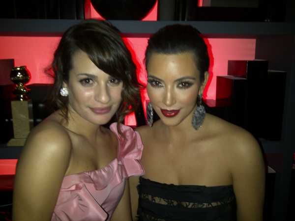Här är hon tillsammans med  Lea Michele. 