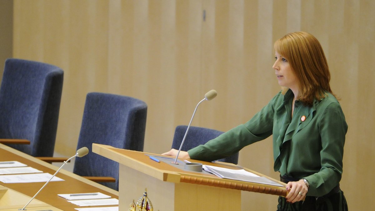 Annie Lööfs parti under riksdagsspärren i nya undersökningen.