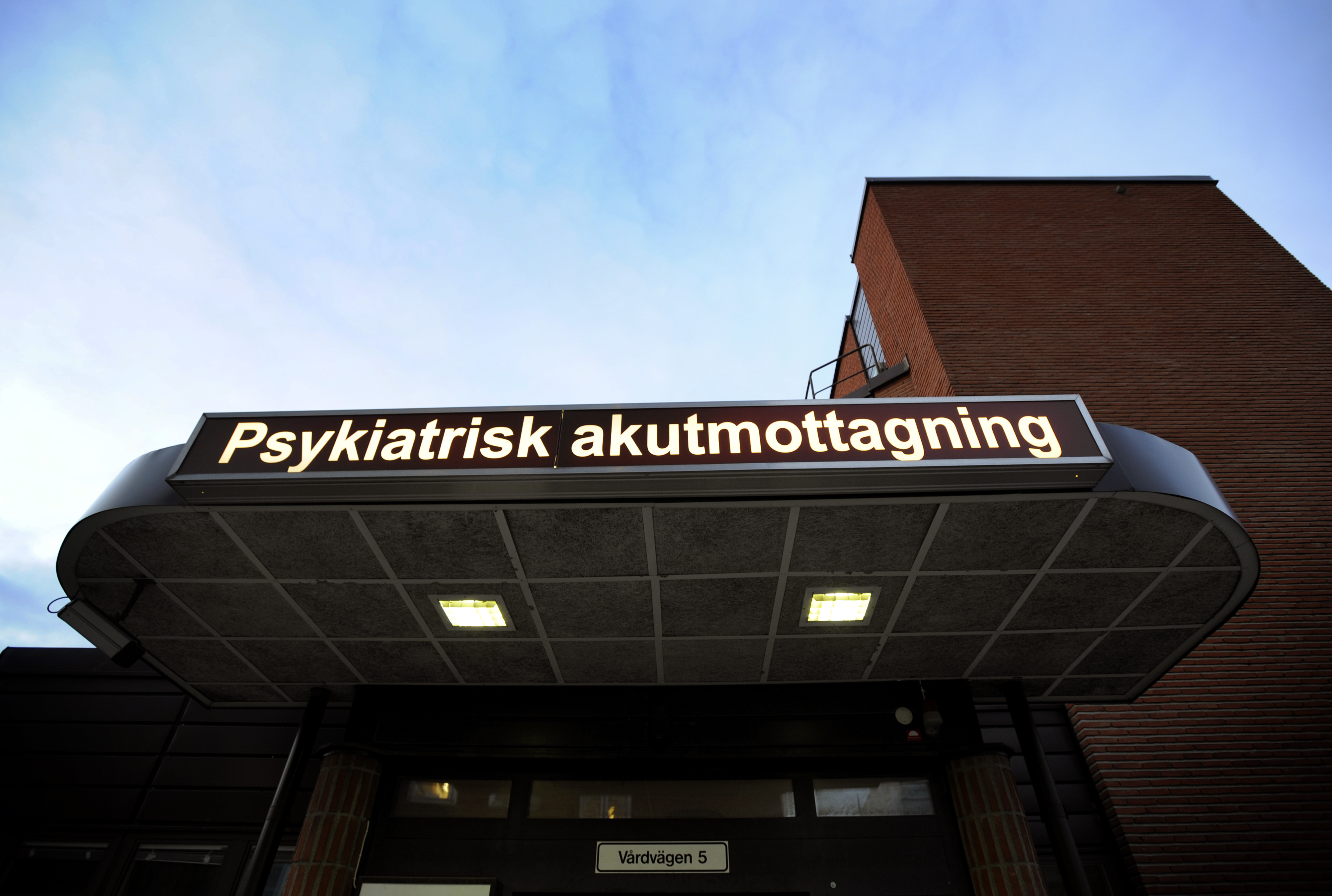 Till psykakuten på S:t Görans sjukhus söker sig många som mår dåligt.