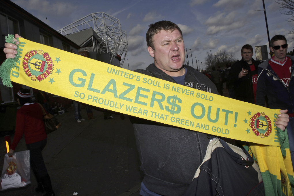 Manchester Unitedfansen har sedan Glazerfamiljen tog över ständigt protesterat.