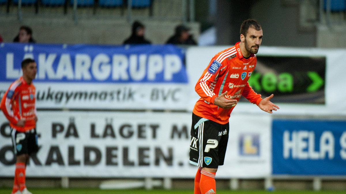 Marko Mihajlovic från Brage blir Hammarbys första nyförvärv till nästa säsong.