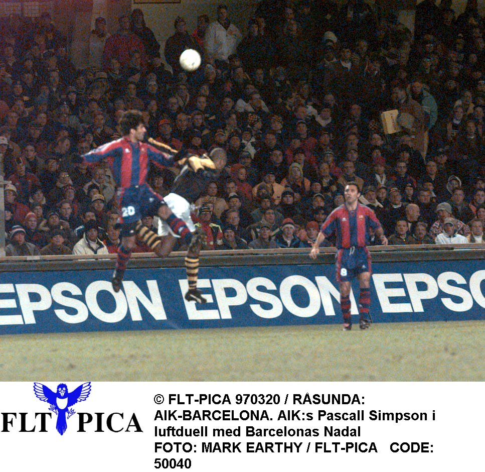 Nej, det är inte "den matchen". Men AIK har ändå stångat sig blodiga mot Barcelona två gånger under de senaste åren. 1997 blev det 1-1 efter mål av ingen mindre än Pascal Simpson. Nej, det är inte "den matchen". Men AIK har ändå stångat sig blodiga mot Barcelona två gånger under de senaste åren. 1997 blev det 1-1 efter mål av ingen mindre än Pascal Simpson.