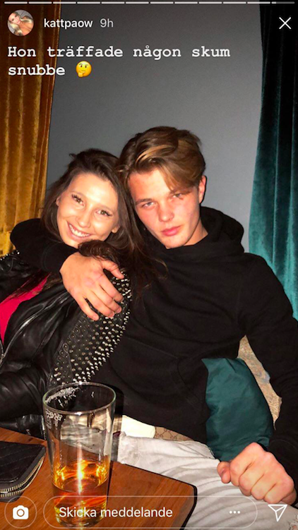 Lancelot tillsammans med Paulinas vän Angelica. Lancelot tillsammans med Paulinas vän Angelica.