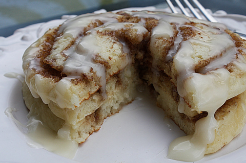 Kanelbullspannkakor med vaniljsås! Kanelbullspannkakor med vaniljsås!