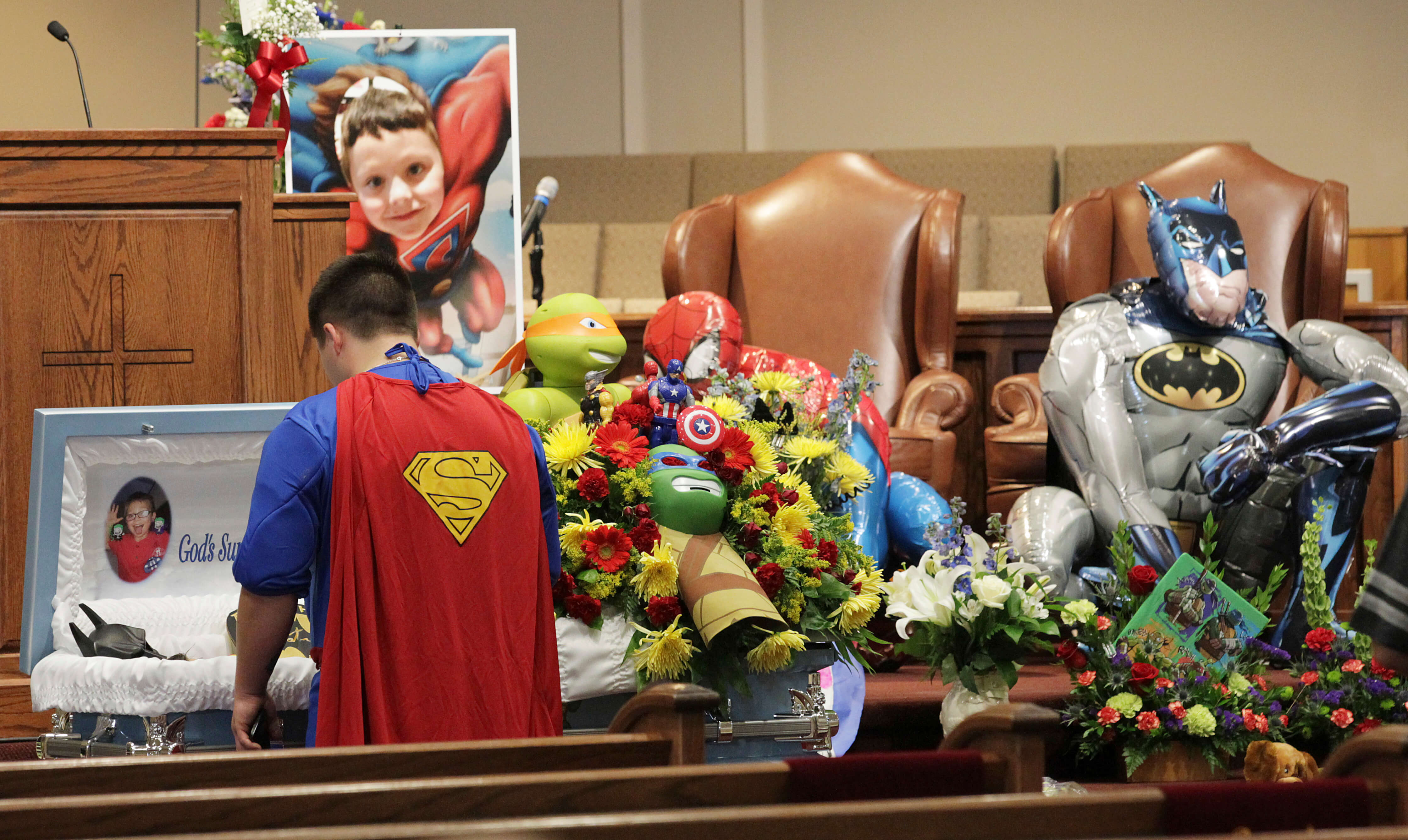 Begravning, Superhjälte
