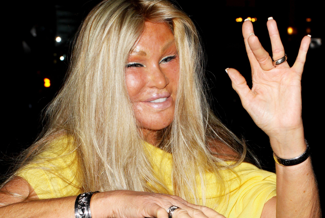 Jocelyn själv är supernöjd med sin look och älskar vad hon dagligen ser i spegeln. Jocelyn själv är supernöjd med sin look och älskar vad hon dagligen ser i spegeln.