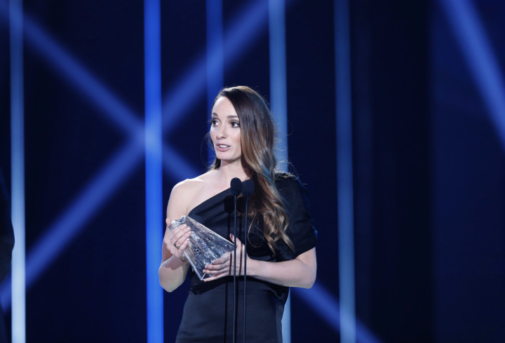 rets Vinnare Av Diamantbollen Blev Kosovare Asllani rets-vinnare-av-diamantbollen-blev-kosovare-asllani
