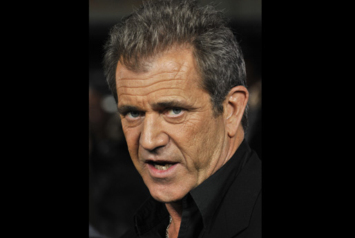 Mel Gibsons påstådda porrälskarinna är inte eförvånad över att han varit våldsam mot sitt ex Oksana.