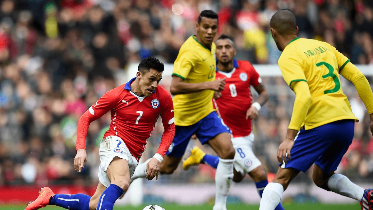 Han gjorde mål mot Brasilien när Chile vann med 2–0.