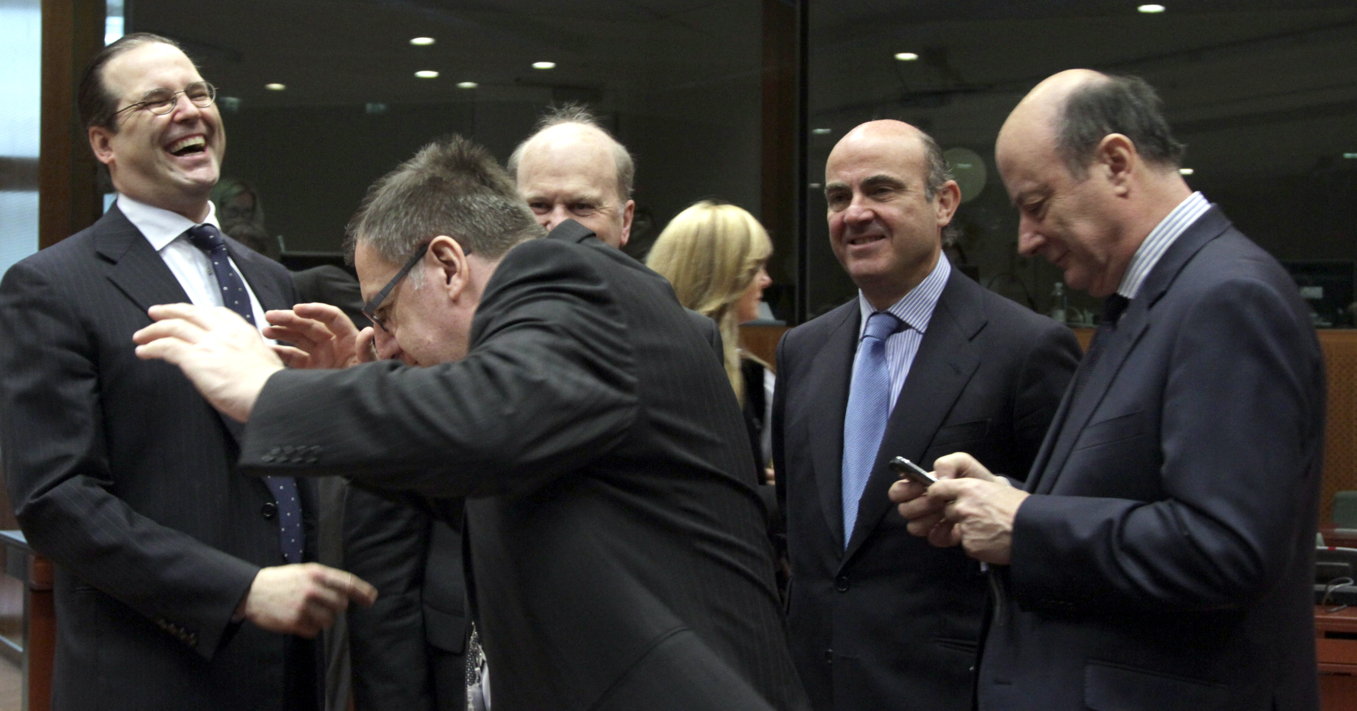 Detta efter en överenskommelse i EU:s ministerråd. Bilden: Anders Borg och andra finansministrar under ett tidigare möte.