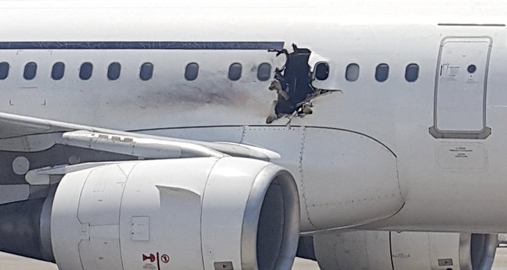 Mogadishu, al-Shabaab, Explosion, Flygplan