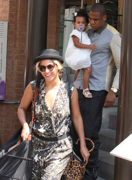 Beyoncé, Blue Ivy och Jay-Z i Toronto.