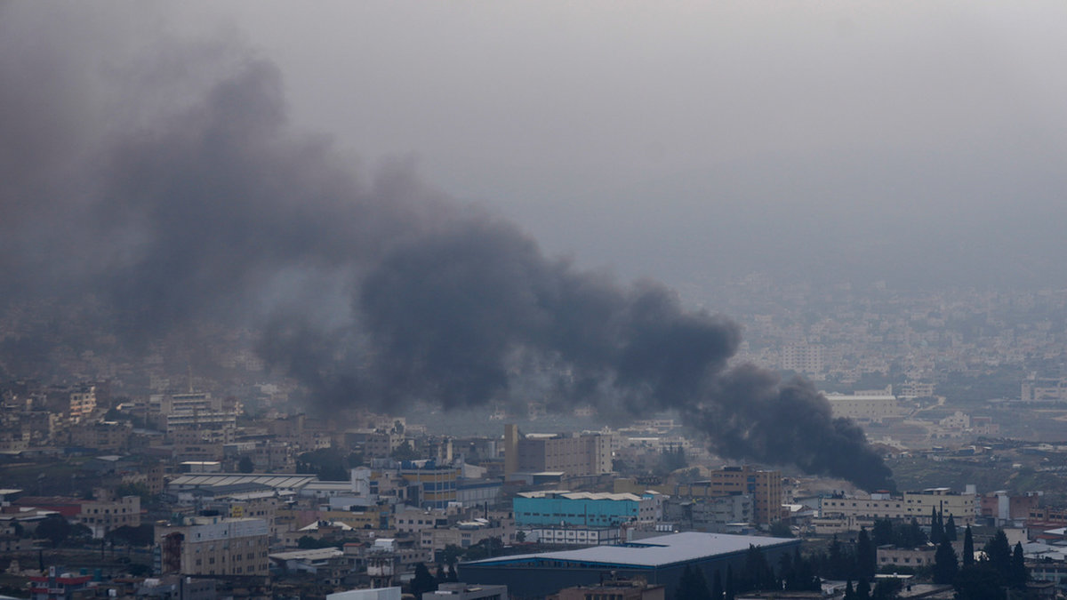 Rök över Nablus på Västbanken efter sammandrabbningar mellan palestinier och israeliska soldater. Bilden togs i torsdags.