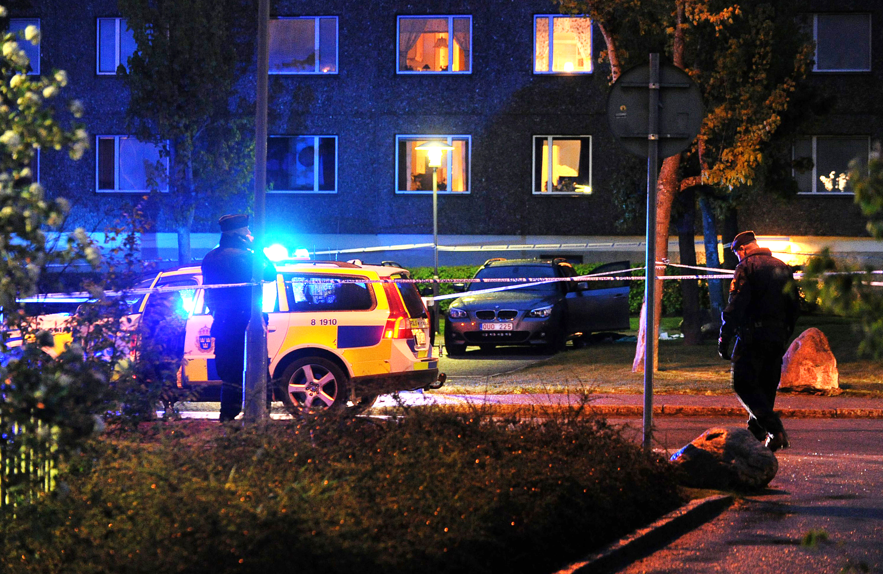 Flera uppmärksammade skottlossningar har drabbat Göteborg det senaste året. Här spärrar polisen av efter att en man skjutits i stadsdelen Backa på Hisingen.