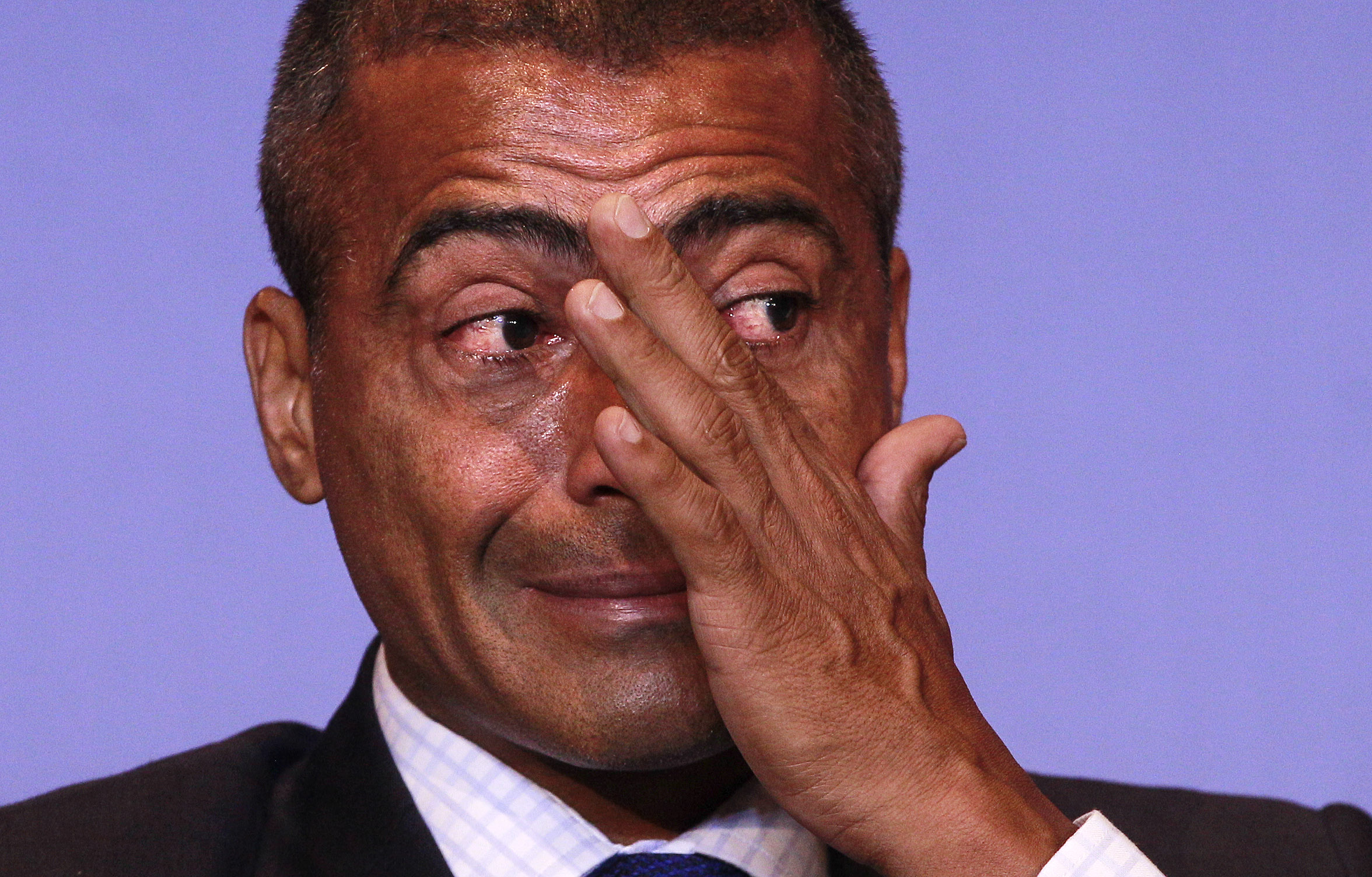 Romario som i dag är idrottsminister för Brasilien och som införde rabatterade biljetter för handikappade. Romario som i dag är idrottsminister för Brasilien och som införde rabatterade biljetter för handikappade.