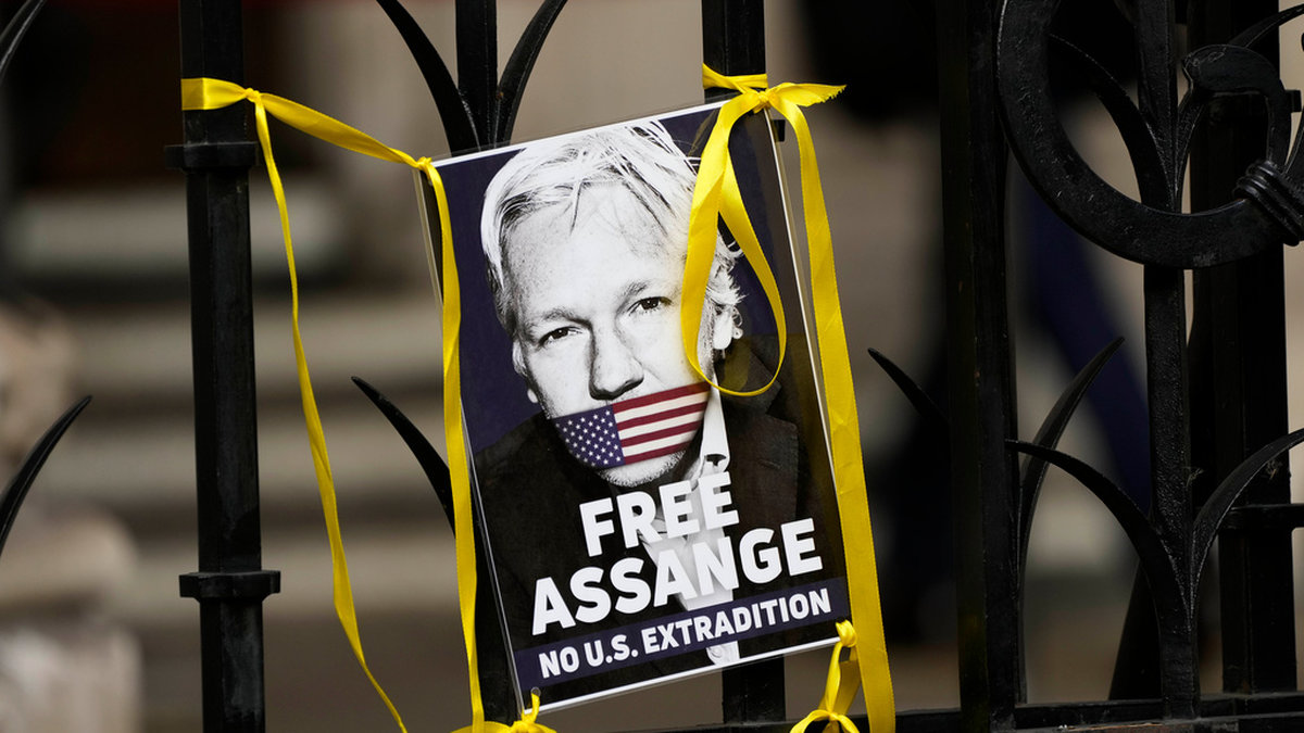 Julian Assange har många anhängare som vill se honom friad. Arkivbild.
