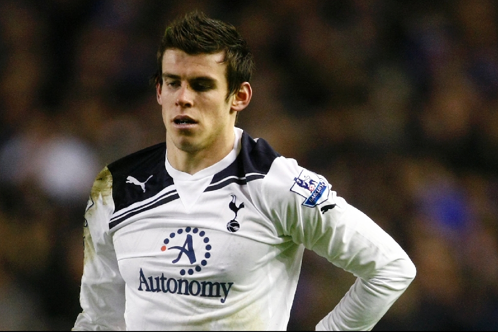 Gareth Bale har problem med ryggen.