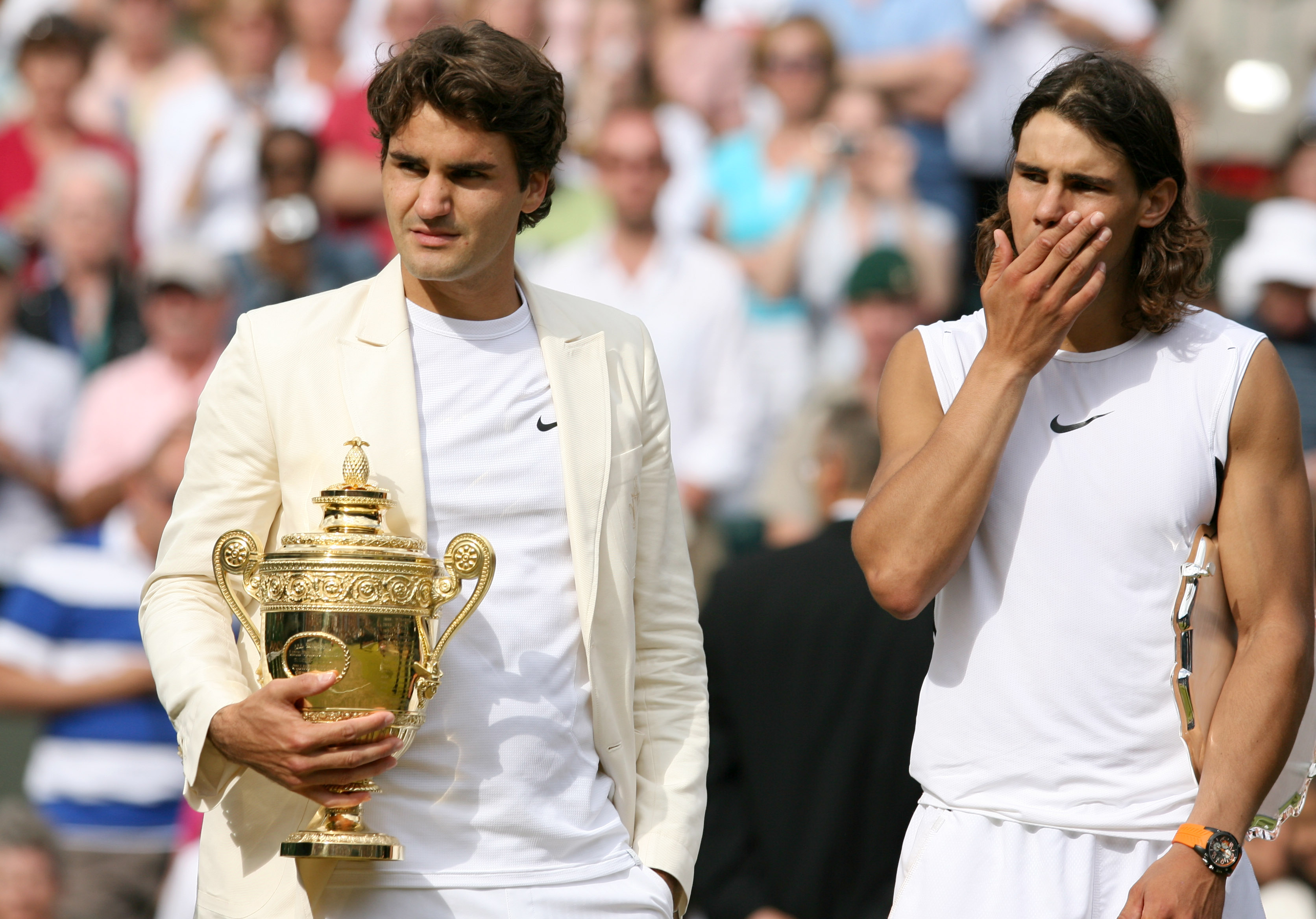 Spanjoren kunde inte stoppa Federer från att knipa den fjärde Wimbledon-titeln.