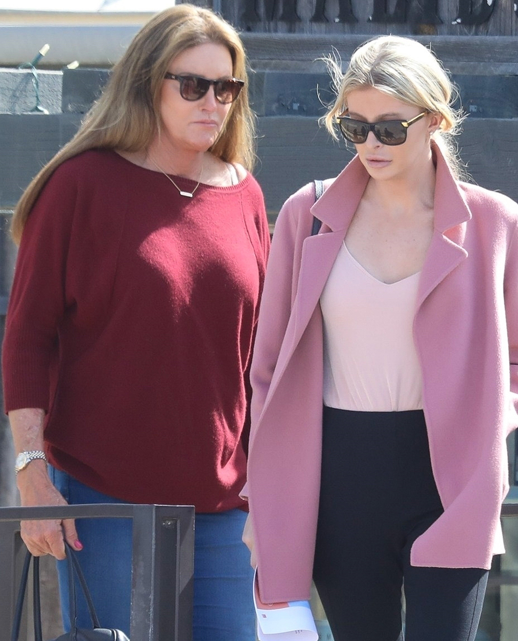 Caitlyn Jenner och Sophia Hutchins. Caitlyn Jenner och Sophia Hutchins.