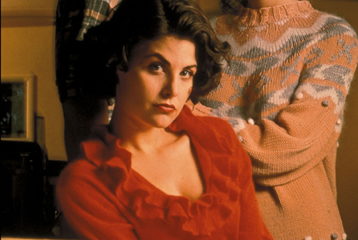 Hon är förmodligen mest känd för sin roll i Twin Peaks. Hon är förmodligen mest känd för sin roll i Twin Peaks.