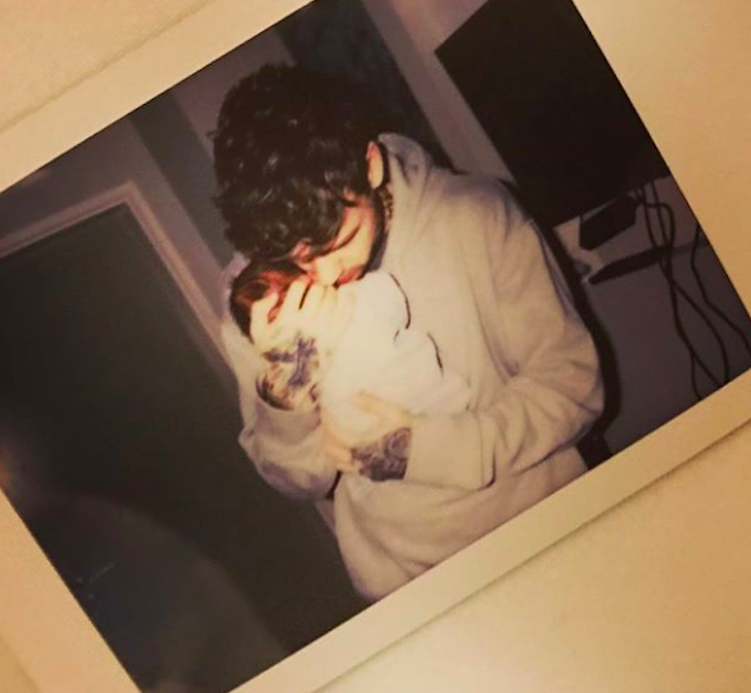 Liam Payne med sitt barn Liam Payne med sitt barn